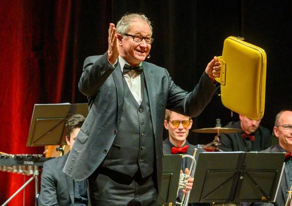 Kabarettist Peter Kube auf der Bühne