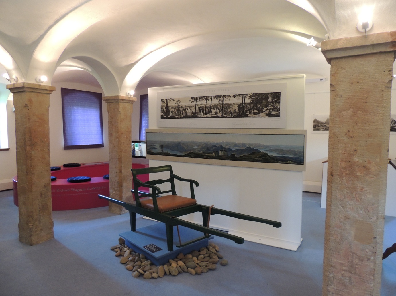 Blick in den Ausstellungsraum im Lohengrinhaus